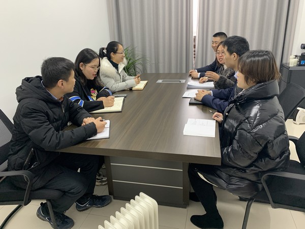 陜煤建設(shè)榆林公司交流學(xué)習(xí)同進(jìn)步、取長(zhǎng)補(bǔ)短共發(fā)展