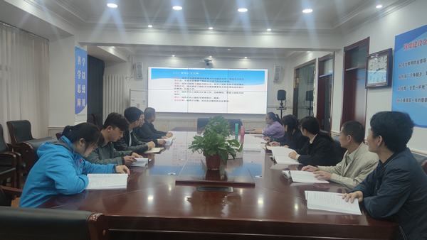 陜煤建設(shè)韓城分公司開(kāi)展三項(xiàng)培訓(xùn)提升職工素質(zhì)助推企業(yè)發(fā)展