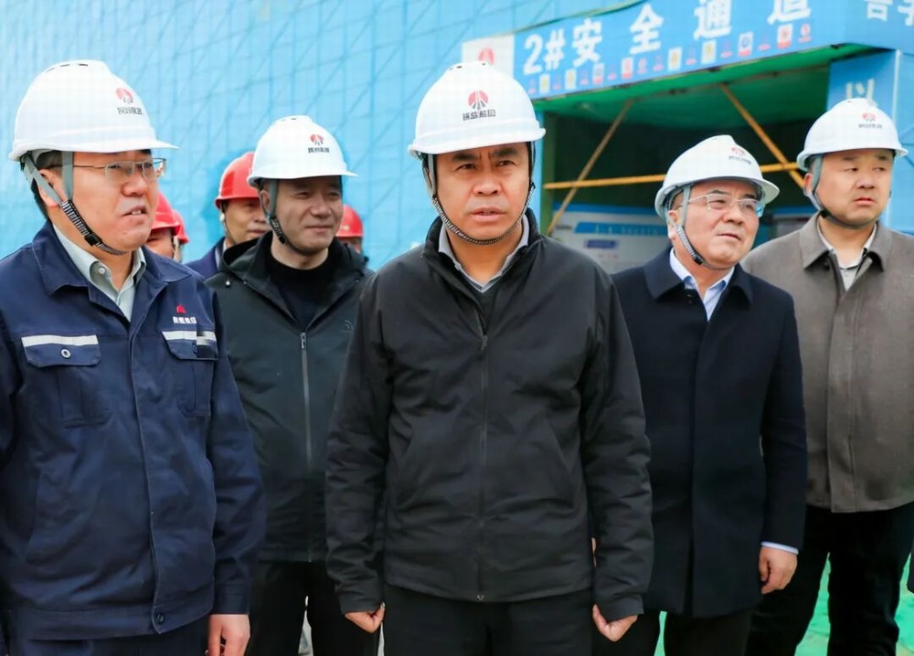 陜煤集團(tuán)副總經(jīng)理宋召軍深入銅創(chuàng)能材項(xiàng)目檢查項(xiàng)目復(fù)工及安全生產(chǎn)工作